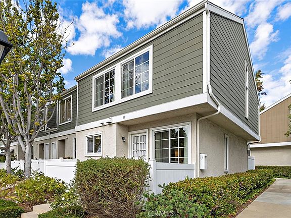 3rd image of 67 Abbeywood Ln