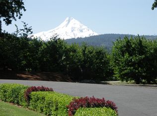 3775 Straight Hill Rd, Hood River, OR 97031