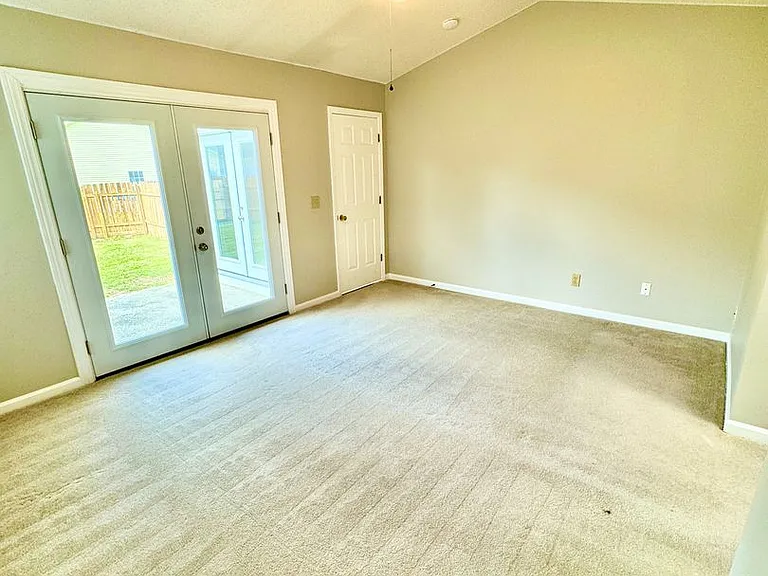 8693 Blackshear Ct — Photo 13