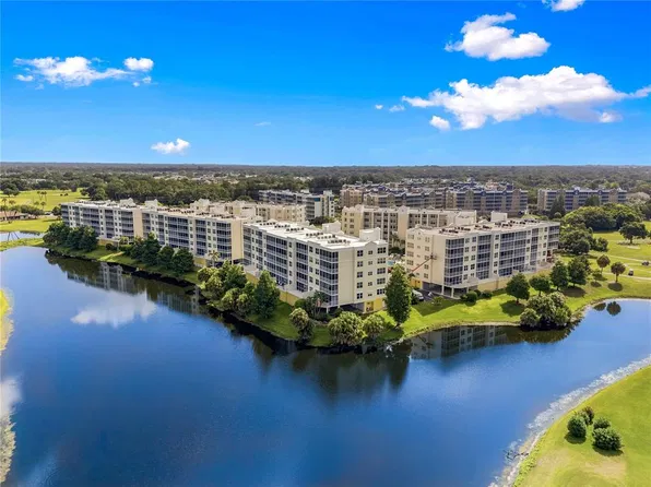 1200 COUNTRY CLUB DRIVE #2205, LARGO, FL 33771