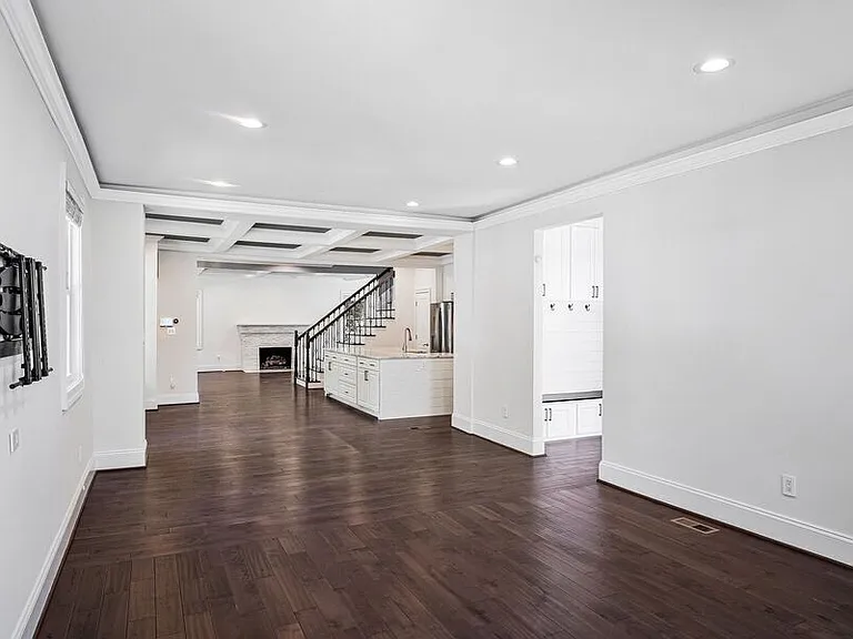 1202 Decatur St NW — Photo 10