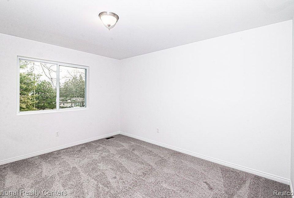 5591 Morgan Lake Dr, photo 19