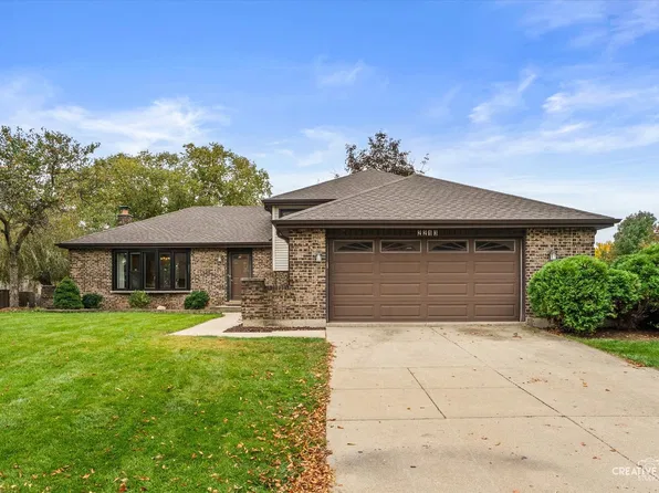 2213 Hamilton Ln, Darien, IL 60561