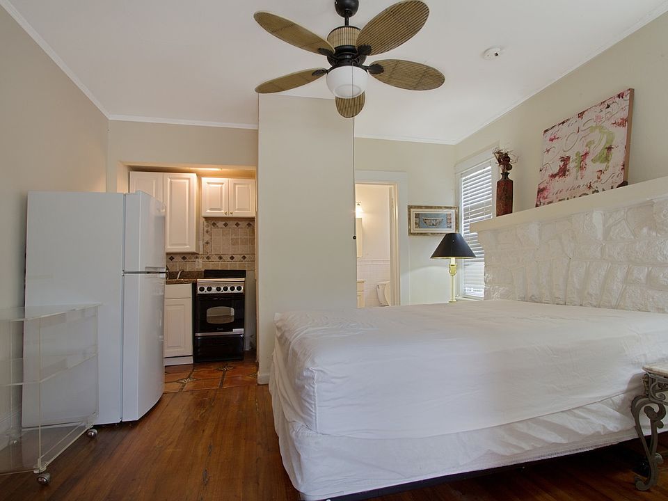 1st image of 264 Seminole Ave APT 2