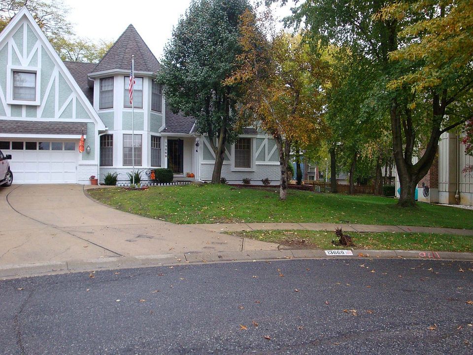 2nd image of 13669 S Locust St