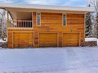 16400 E Maud Rd, Palmer, AK 99645