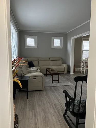 2824 Parker St Photo 1