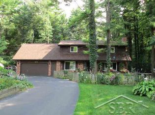 4030 Triwood Rd, Bridgeport, MI 48722