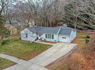 726 High St, West Bend, WI 53090