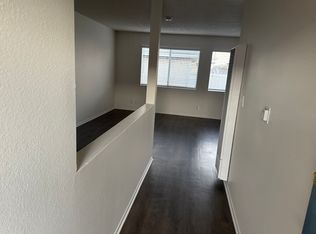 663 W 5th St #5, San Pedro, CA 90731