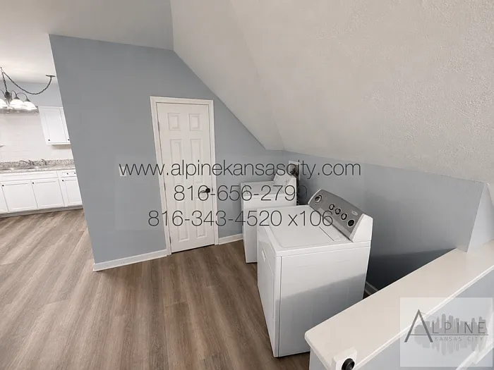 3509 Lexington Ave #3 — Photo 3