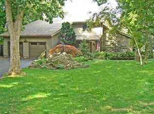 4204 E Stonehenge Rd, Port Clinton, OH 43452