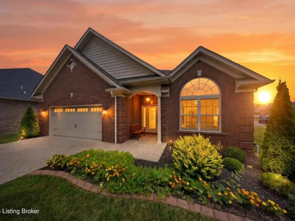 9815 Cedar Garden Dr, Louisville, KY 40291
