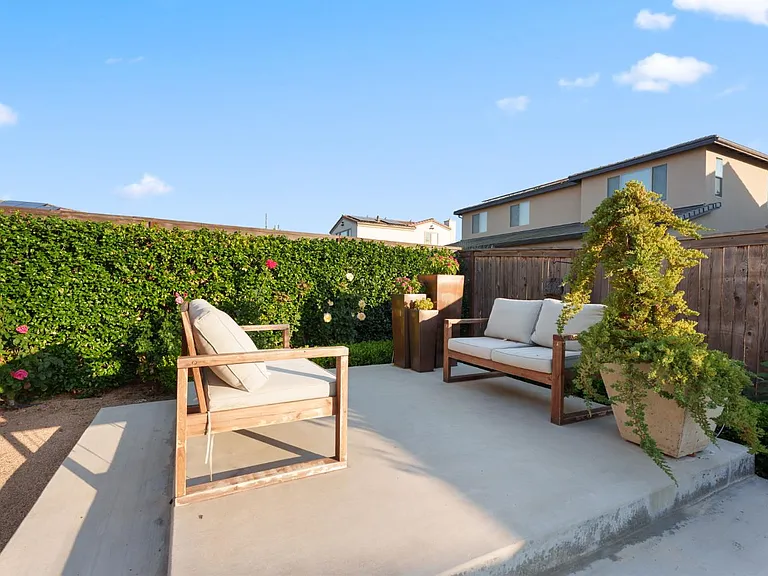 822 Overstone Ave — Photo 19