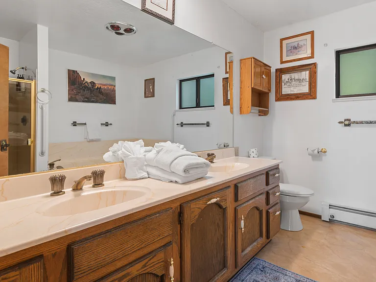 610 Don Dr #1 — Photo 11