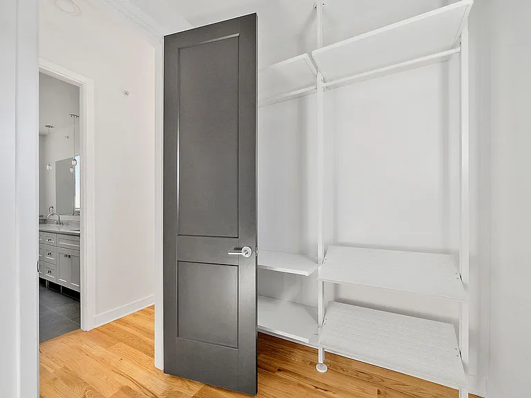 1322 Lafrance St NE #A — Photo 19