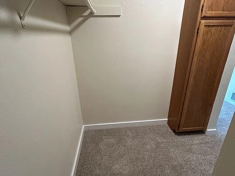 Twin Cedars Apartments — Photo 17