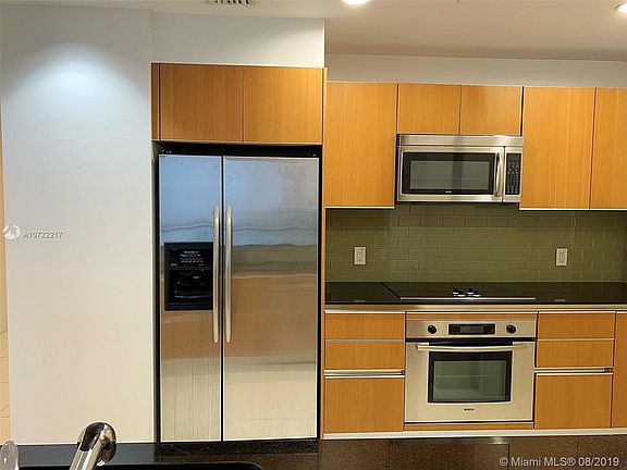 4th image of 1060 Brickell Ave APT 2803