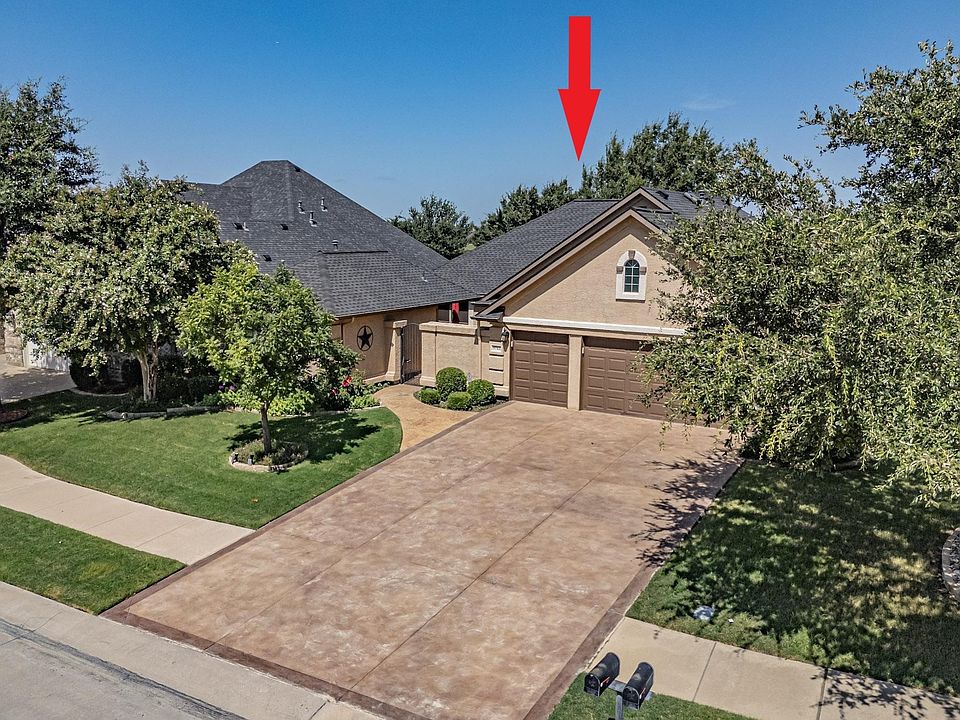 1st image of 9712 Crestridge Dr