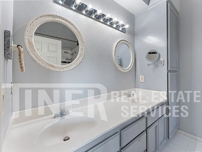 1218 Chablis Cir — Photo 15