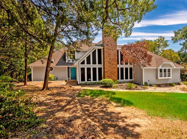 75 Lakepoint Loop E, Pottsboro, TX 75076