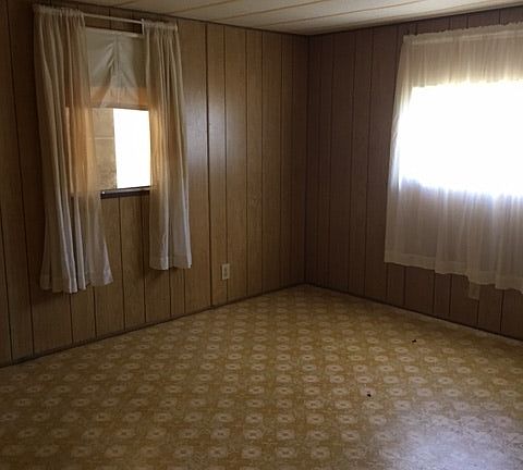 3rd image of 17 SE 20th Ct Lot 31