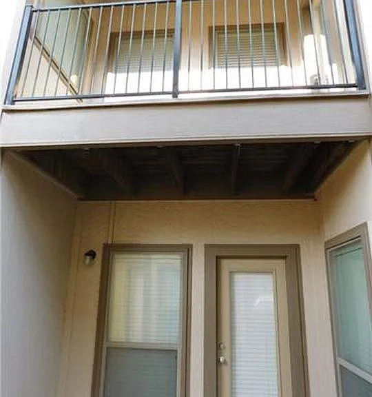 8720 Paradise Dr — Photo 3