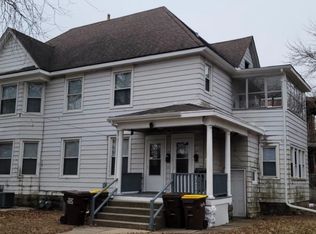 1356 5th Ave APT 2, Rockford, IL 61104