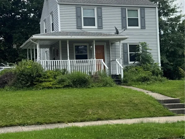 1685 Redwood Ave, Akron, OH 44301