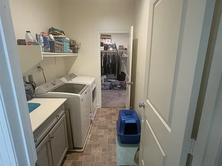 4633 Quiet Hills Ln — Photo 14