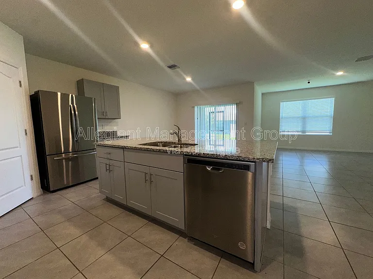 1554 Oak Reserve Dr — Photo 9