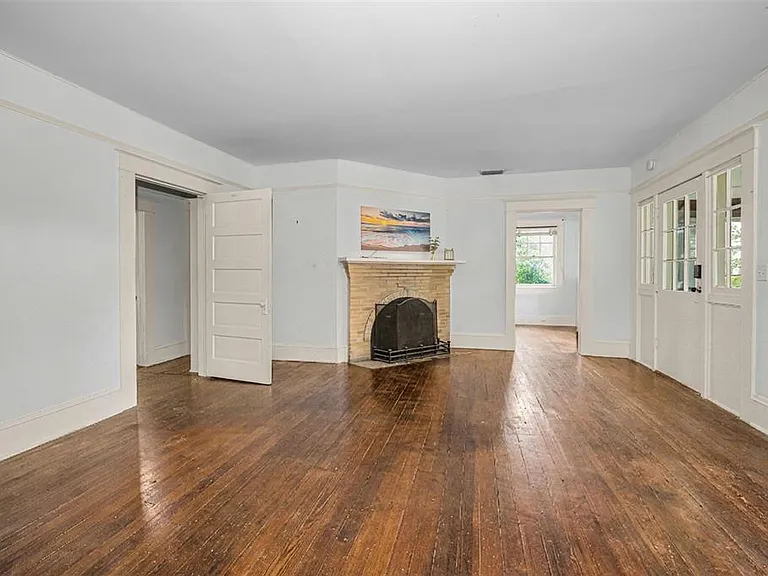 228 President St — Photo 8