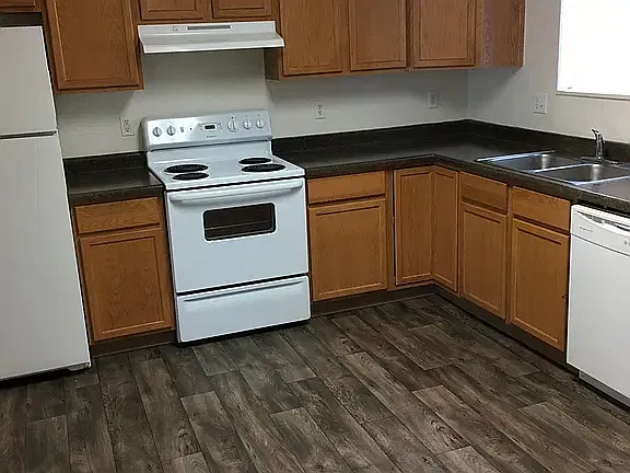 2 bed, 1.5 bath, 1000 sqft, $1,350 — Photo 4