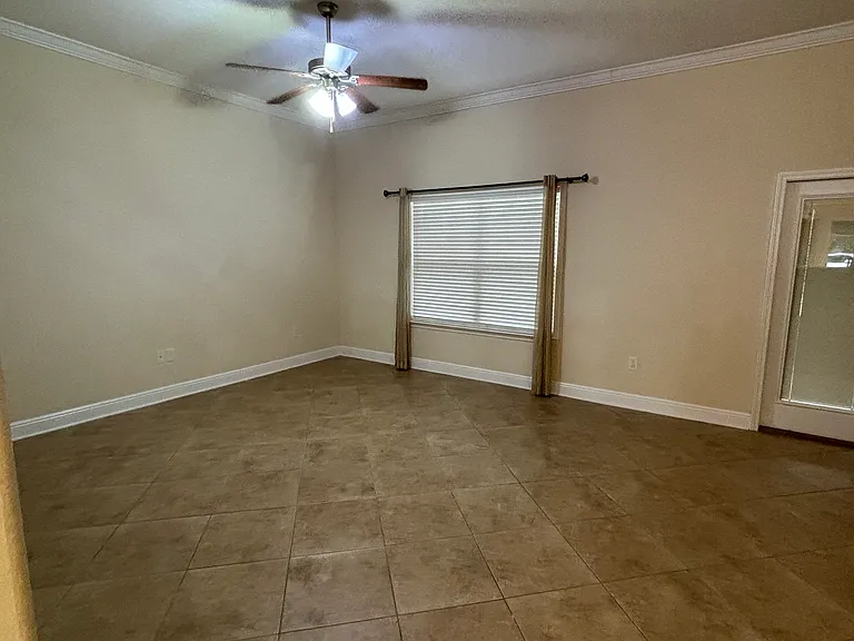 3843 Adams Rd — Photo 3