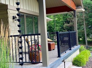 509 Spruce Ln, Bradfordwoods, PA 15015