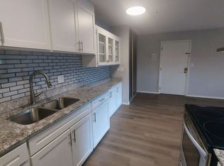 Como Terrace, Saint Paul, MN 55117