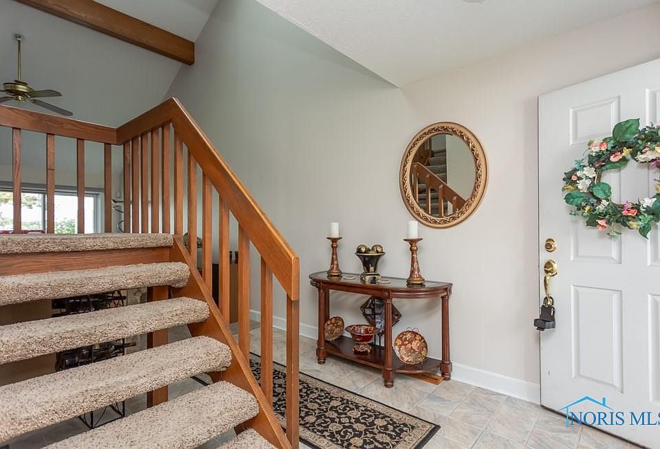 7962 Hidden Harbour Dr E Holland OH Zillow