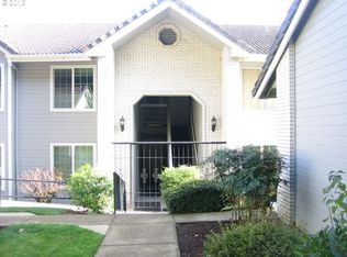 1840 Rees Hill Rd SE APT 17, Salem, OR 97306