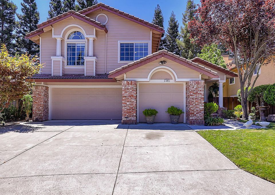 1st image of 519 Honey Lake Ct