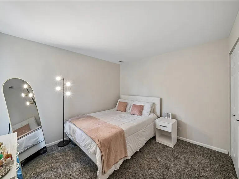 6010 Oakwood Dr #3G — Photo 6