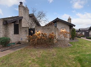 8118 Pennsylvania Rd, Bloomington, MN 55438