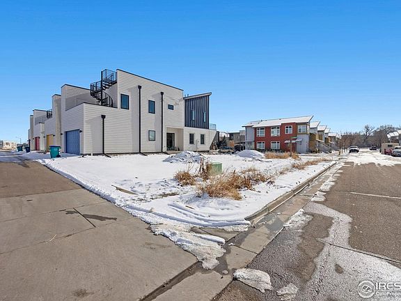 2nd image of 332 Osiander St