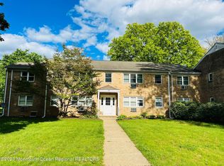 14 E Windsor Ter, Freehold, NJ