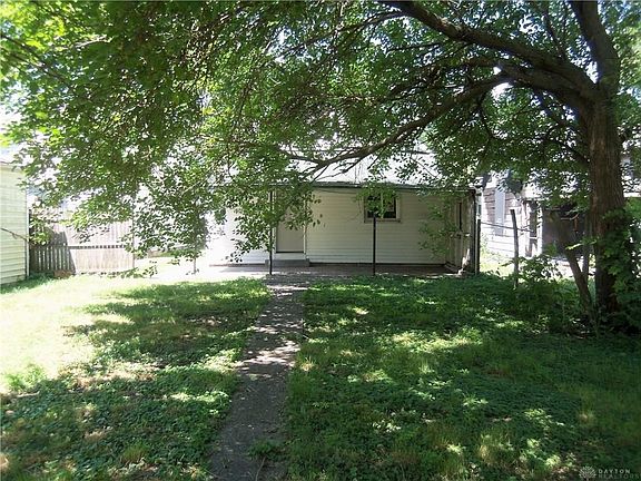 3rd image of 130 Hawker St