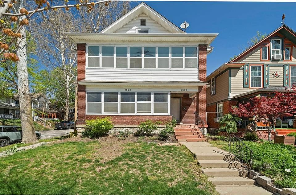 1st image of 1320-1322 W 40th St