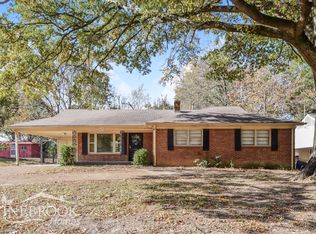 3695 Bishops Bridge Rd, Memphis, TN 38118