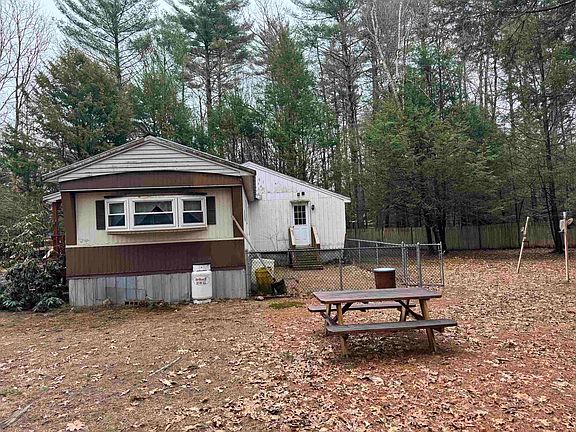 2nd image of 5 Coopers Grove Road
