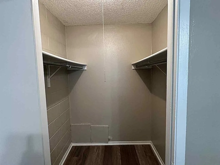 SAN MARCOS APARTMENTS — Photo 29
