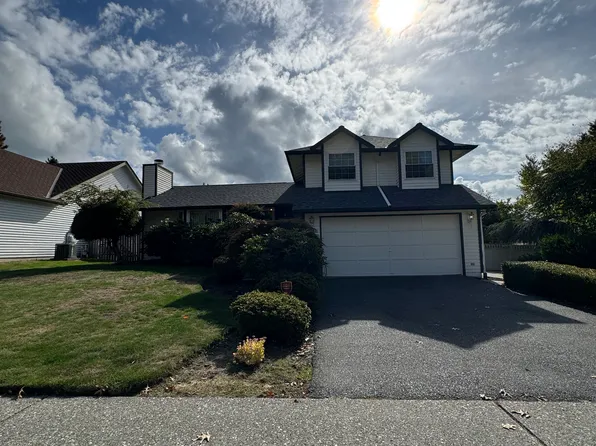 12717 NE 133rd Pl, Kirkland, WA 98034
