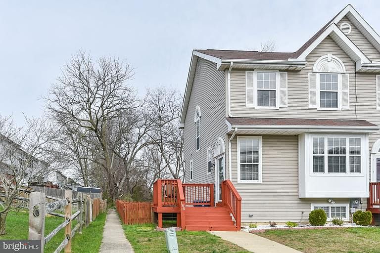 1st image of 188 Amberfield Ln